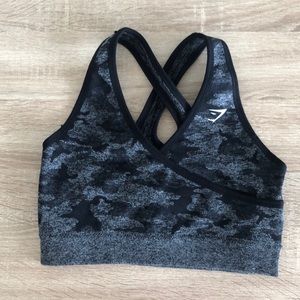 Adapt Camo Seamless Gym shark Sports Bra